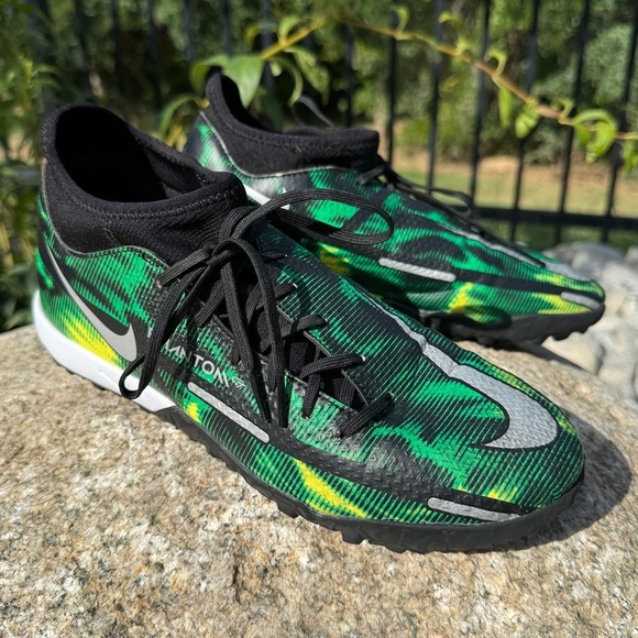 Nike Phantom Pro GT2 Academy DF TF Shockwave Men's Soccer Shoes Size 7 Athletic - Picture 1 of 9